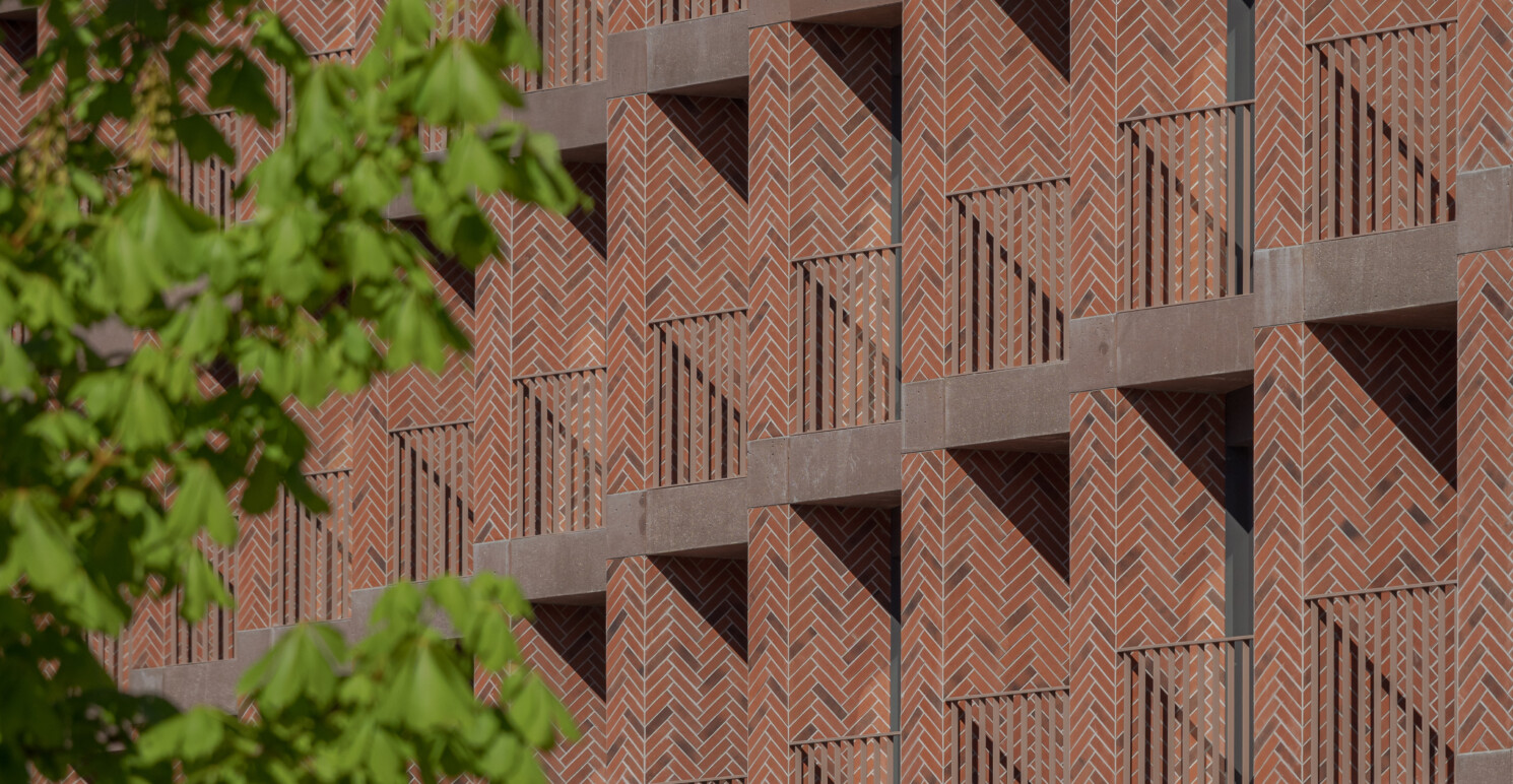 D07_8789